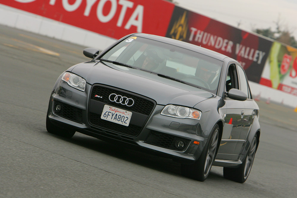 101202_infineon_race_day_37